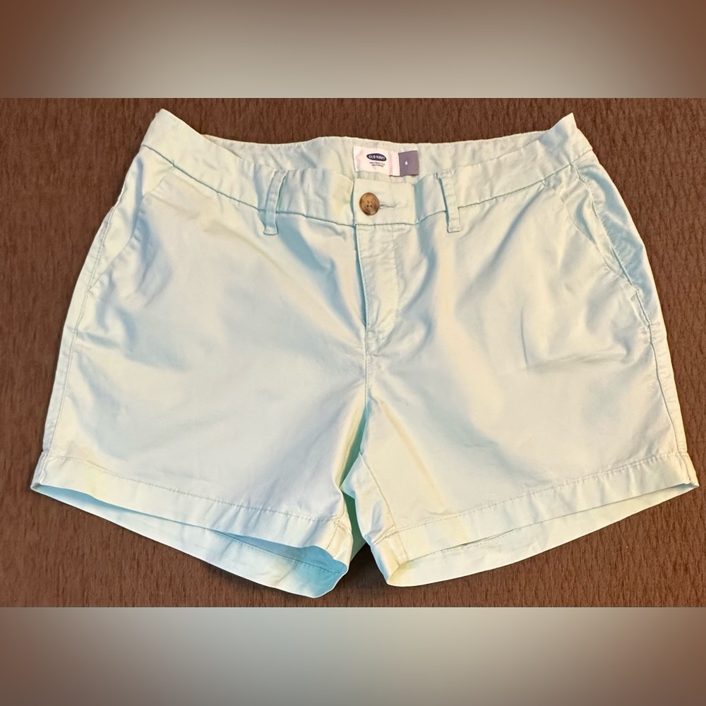 Old Navy Ladies Mint Green Flat Front Chino Shorts